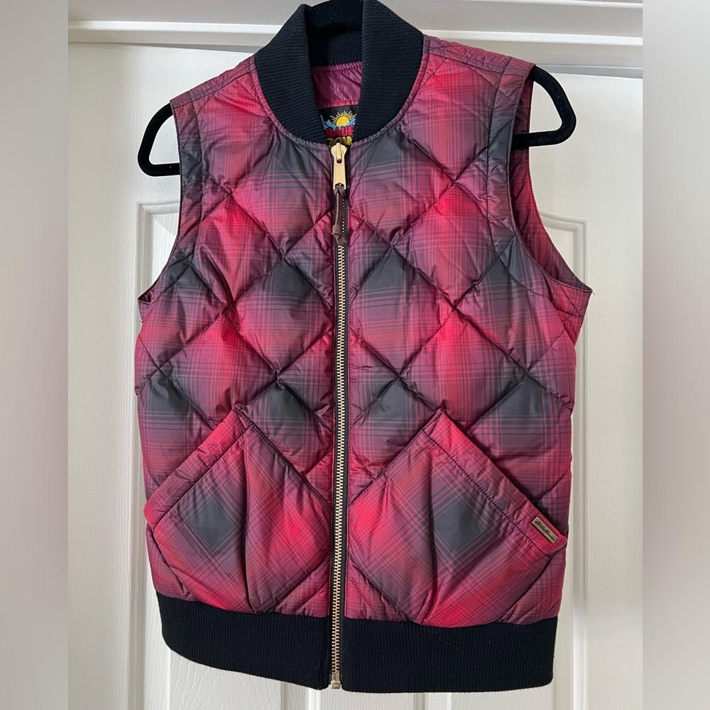 Eddie Bauer Skyliner Down Vest worn twice plaid red women’s small